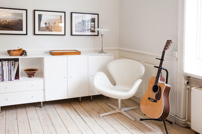 ShopGoodmood's tweet photo. Danish iconic design  by Fritz Hansen - http://t.co/T99LEduaxp 
#furnituredesign #contemporaryinteriors #timeless http://t.co/rvIkTuayLW