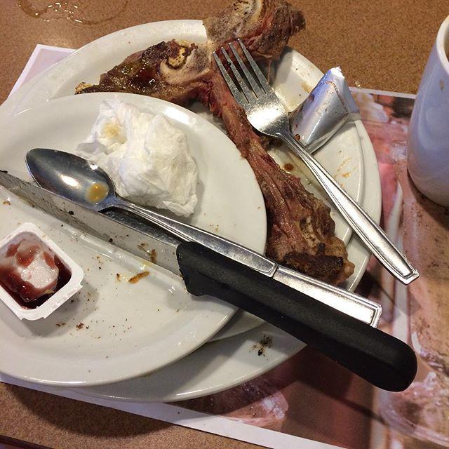 craig_mcconnell's tweet image. Breakfast was a success. #ThreePlates #HugeSteak