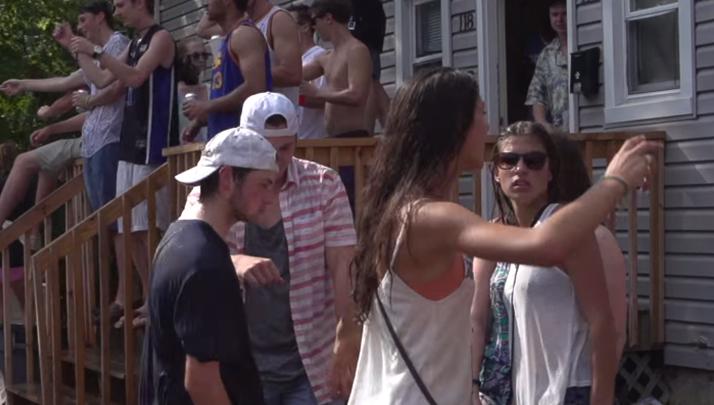 totalfratmove's tweet photo. VIDEO: Miami Beta Still Throws Awesome Rager Despite Getting Kicked Off Campus >> http://t.co/WPEJgfdIhE http://t.co/1NI2TDGVuy