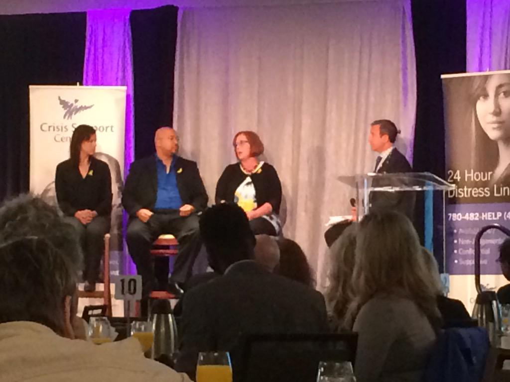 AndrewKnack's tweet image. Thanks @KikkiPlanet for your work on ending the stigma of mental health. 24 Hour Line 780-482-4357 #CSCBreakfast #yeg