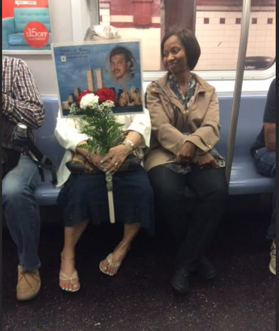DPBUSER's tweet image. Ed Moran, alum of @BWritersRoom snapped this on the NYC subway.  There is poetry and poignancy here. @thebetsyhotel