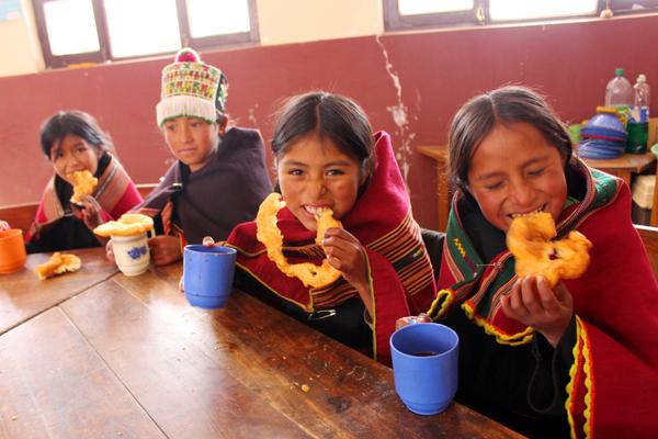 WFP_es's tweet photo. 7 maneras no convencionales de combatir el #hambre http://t.co/jBxvpwChMf http://t.co/3T4eAXN0On