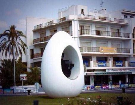 Mamboibiza's tweet photo. Retweet if this egg brings you great memories from #SanAntonio #Ibiza http://t.co/HoWe57MRwR