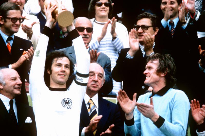 A football legend turns 70 today! 

Happy Birthday Franz Beckenbauer. 