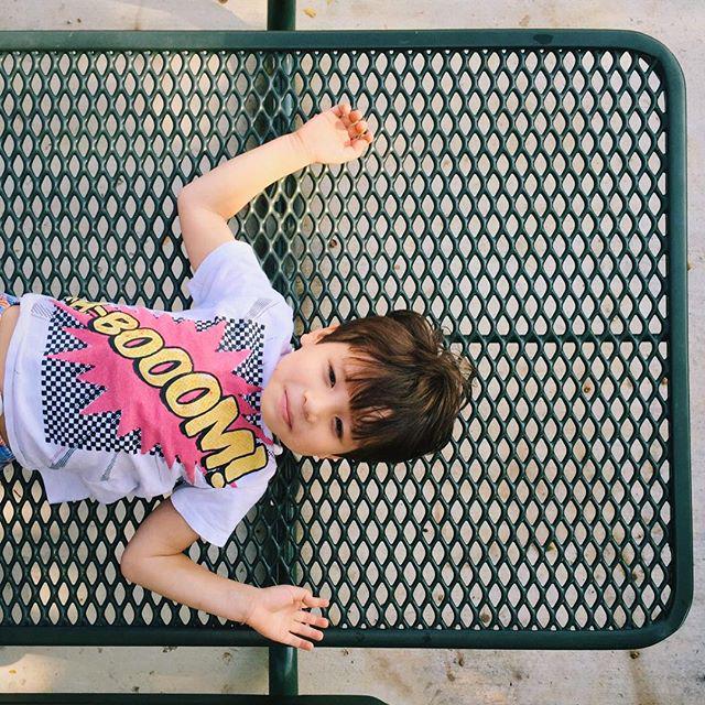heatherchang's tweet photo. Picnic Table. #VSCO #skrwt #bcpro #bcmentor #cmpros #cmpro http://t.co/k0ujqe6Lwn http://t.co/E46NYttrEu