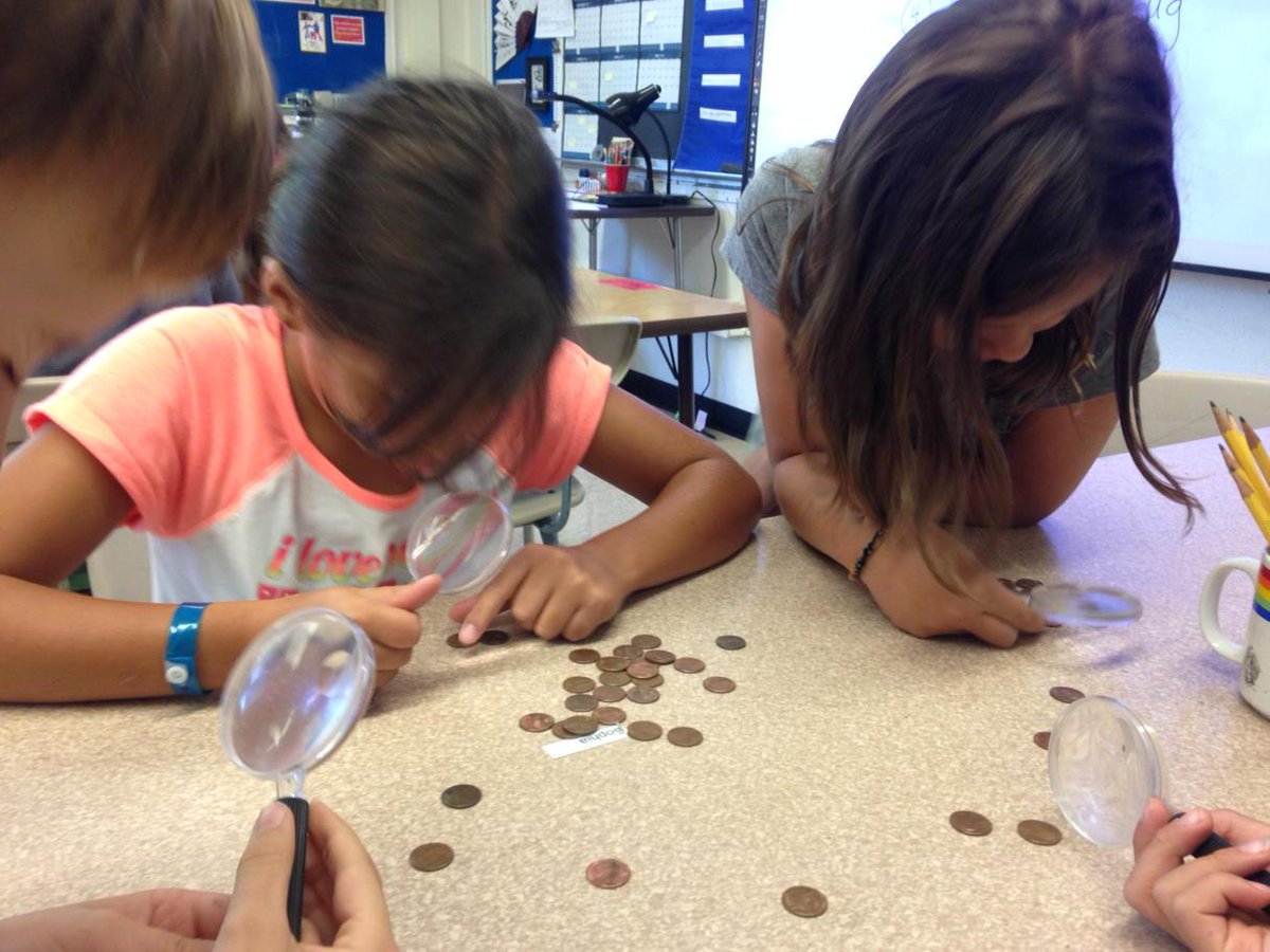 nancymthompson's tweet image. Examining the dates on coins #GRA15 #math #ICSDPLC