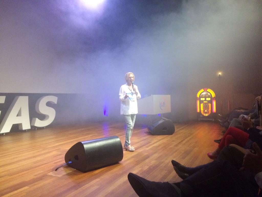 Het boek van @TruusKoppelaar #allesismarketing wordt gepresenteerd! Mooi resultaat m.managementboek.nl/boek/978907939…