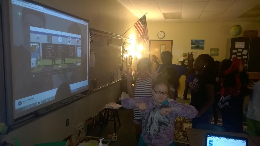 MsMayersClass's tweet photo. DANCE BREAK with @GoNoodle Work hard, play hard!! #beaconstweet #Msmayersclass @shiftparadigm #BookmanRoad http://t.co/MtuCK3PyPO