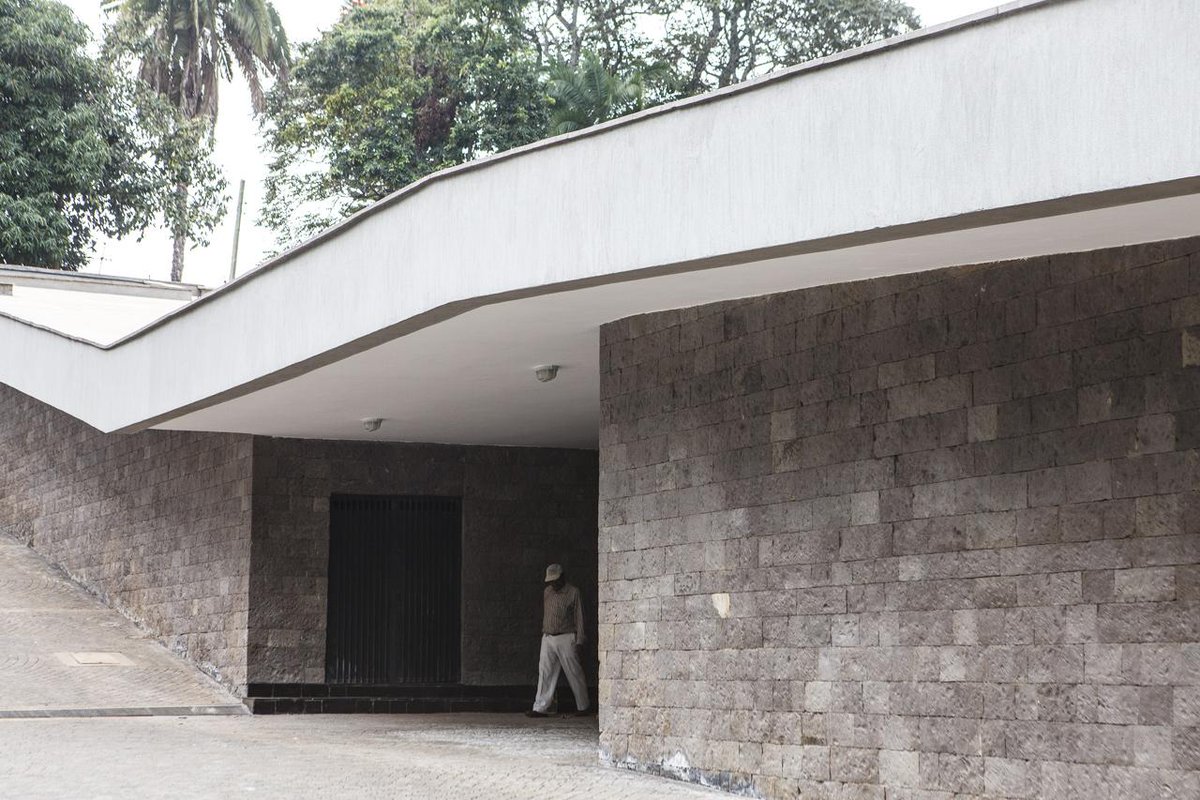 DomusWeb's tweet photo. In memory of the talented architect #JonathanWoolf: the Lost Villa
#architecture
http://t.co/lAdRng2N7u http://t.co/fIQuG4OLQc