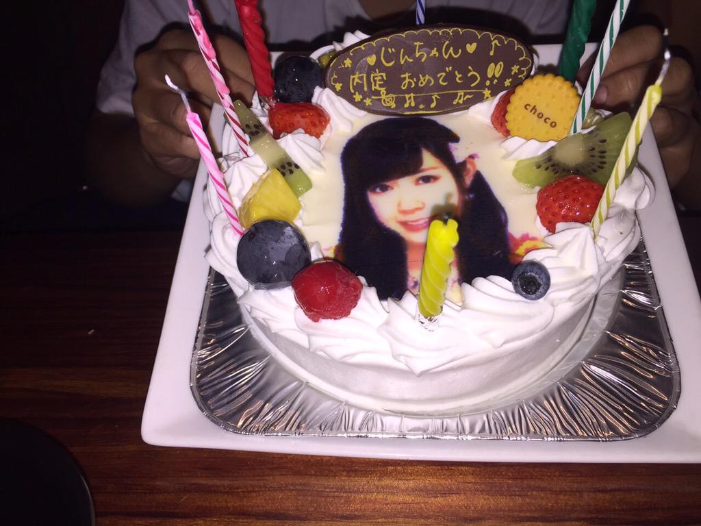 0110919's tweet photo. 友人と食事に行ったらサプライズされた。美優紀ちゃん出てきた。美味しくいただきました。 http://t.co/ExySNtjGqE