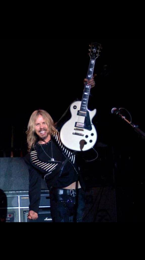 Happy Birthday to the great Tommy Shaw!!! 