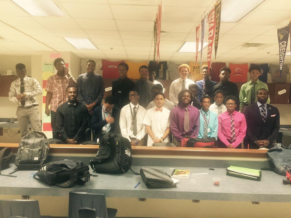 MWATC's tweet photo. Shirt and Tie day for TVIEW M.W.A.T.C. Proud of these young men.....#FutureLeaders http://t.co/uL9tVaNbwl
