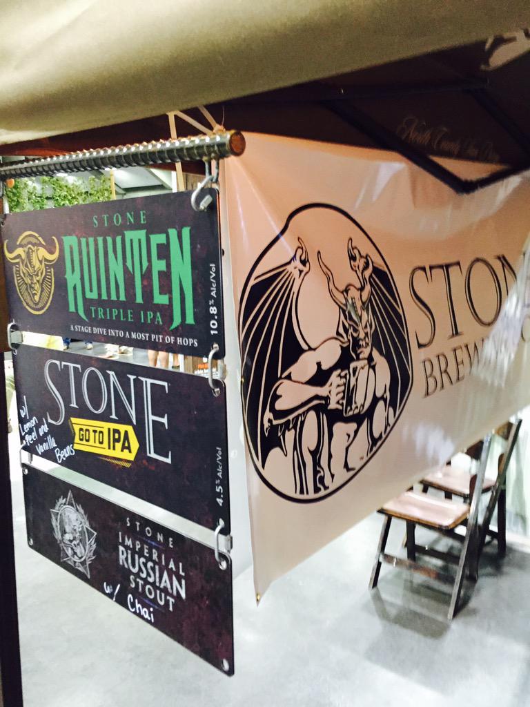 ExploringV's tweet image. Everyone from San Diego to Chico here for the @CACraftBrewers showcase in @DowntownSac @ExploringV enjoying the vibe