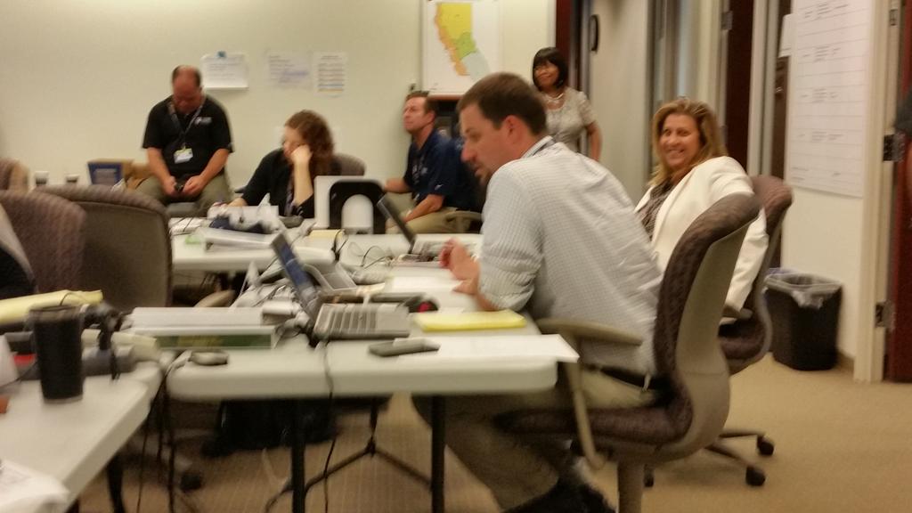 bfgNW's tweet photo. #UrbanShield exercise #YellowCommand
2nd area conference call w/ @JodiTraversaro
Blurry pic. :-( http://t.co/4CqoI5sq1N