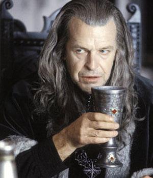ELEMENTARYStaff's tweet photo. Season 4 Spoiler: Sherlock’s father loses his mind and tries to burn Sherlock alive in a huge castle. http://t.co/JV0A6VYOE6