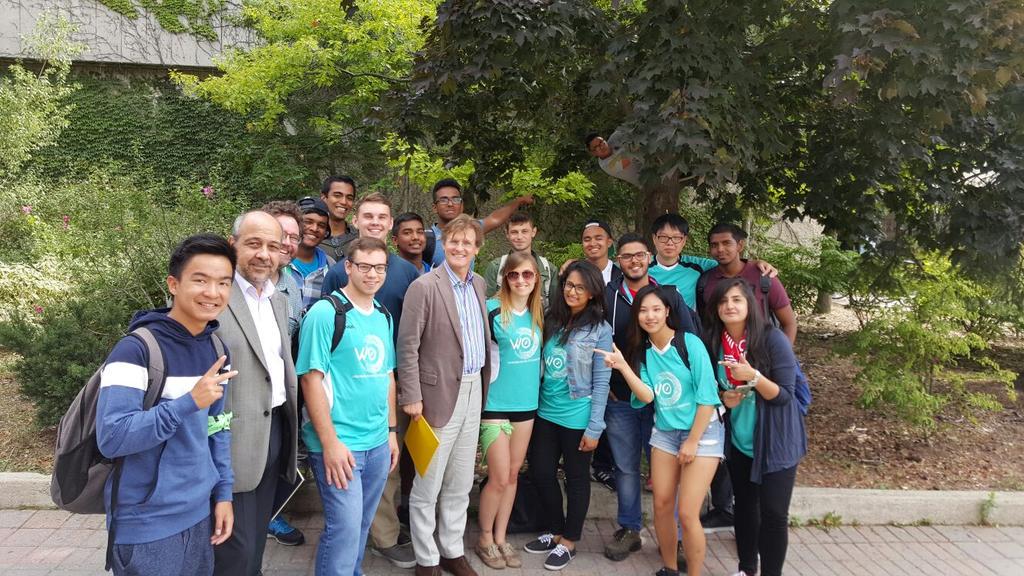 DDellAngelo's tweet photo. Challenges done with 2 in 1! Picture with dean & friendly with 'squirrel' hanging in tree #weekzero15 @lassondeweek http://t.co/0bAQs9zMKp