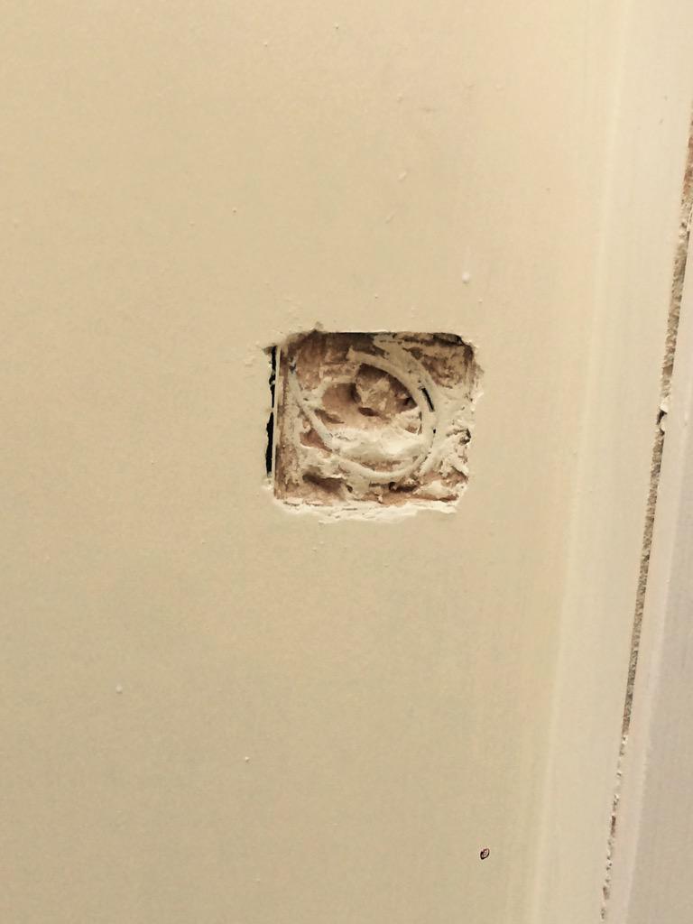 DR_Electr1cal's tweet image. Nice one plasterers! #cleanitout #karmawillgetyou #thankyou