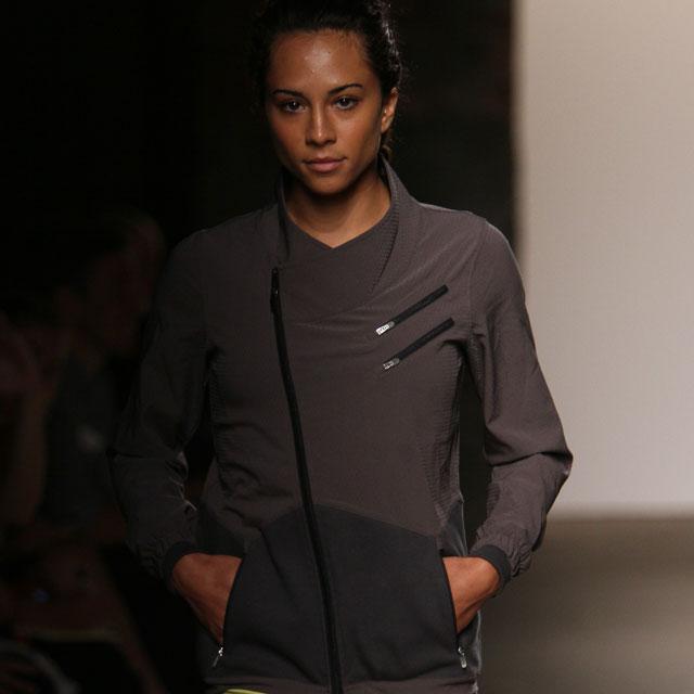 oiselle's tweet photo. From the runway to your race day (and beyond) the Tracker Jacket just landed! http://t.co/IoznII6rVq http://t.co/4PZeMQ1I7Z