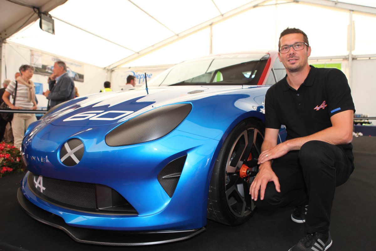 pierrechemel's tweet photo. Antony Villain, directeur du design d'Alpine : « #Alpine, c’est une aventure humaine » http://t.co/cR2uoV6nW7 http://t.co/luy8oEgWeD