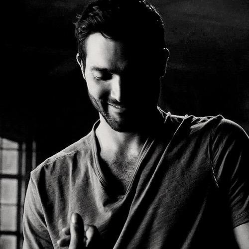 Happy Birthday, Tyler Hoechlin aka beautiful human being :\") please, keep lighting people\s lives with that heart  