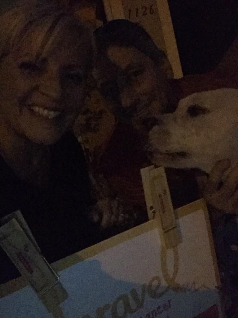 alicemvillage1's tweet image. My Flutters with me tonight 💞 #Flutter2Unravel #SpreadGlitter

bit.ly/AliceTeamIgnit…