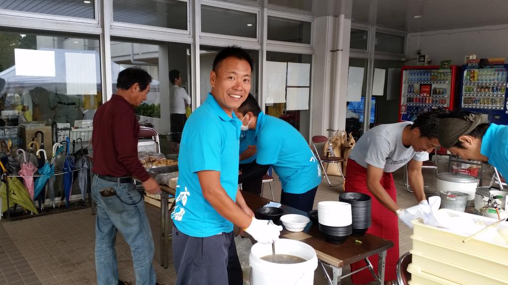 umi5087's tweet image. 朝の炊き出しラーメンなうみ。
#つくばみらい市総合運動公園