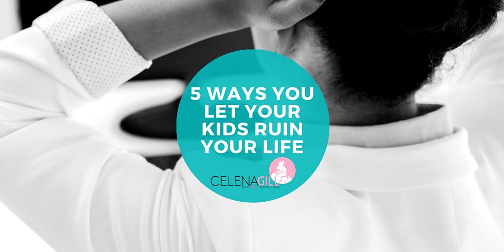 strictlyfab's tweet photo. [NEW BLOG POST] 5 Ways You Let Your Kids Ruin Your Life! http://t.co/hS5wvp2KnE http://t.co/527KmsiGnR
