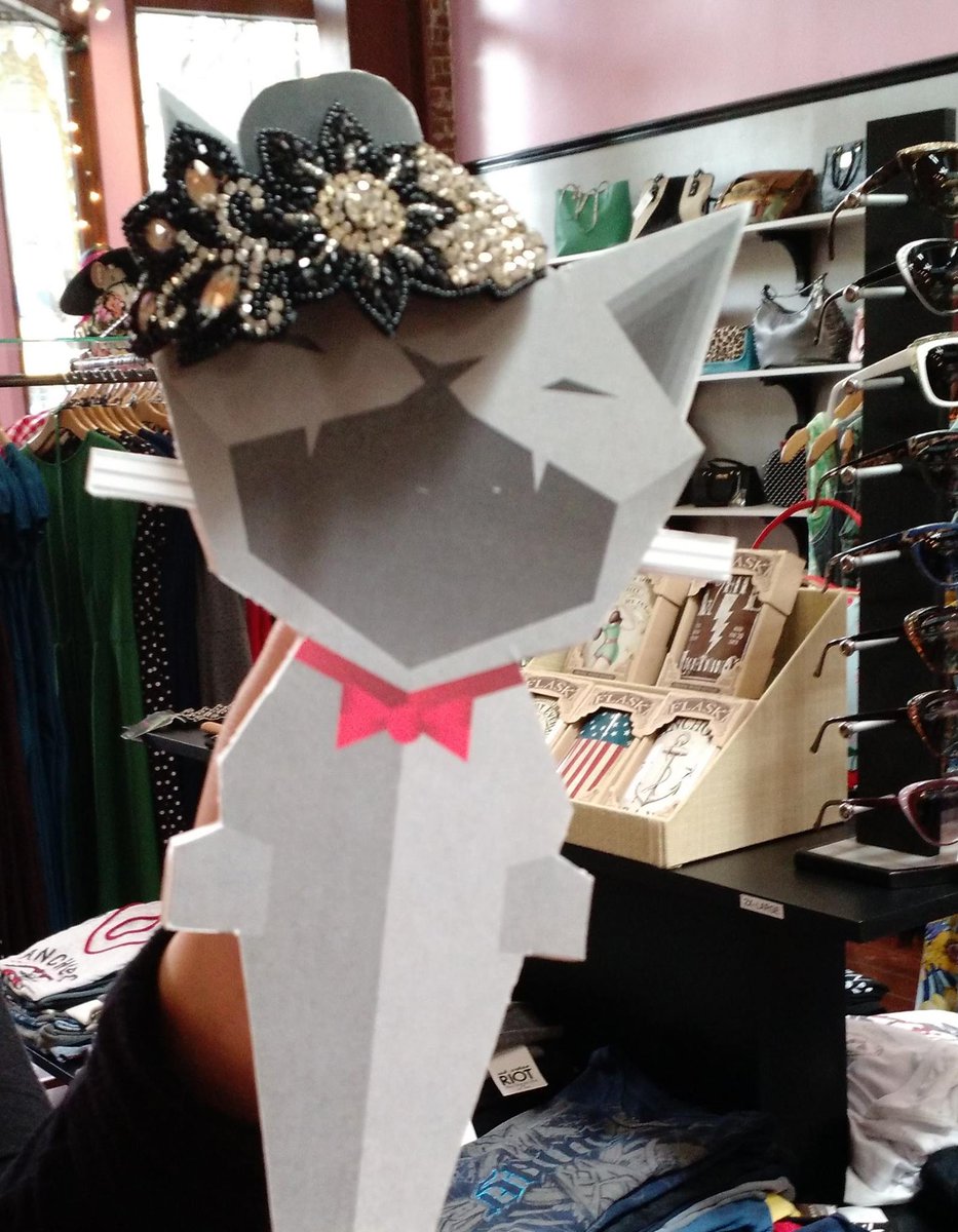 #CatStanley has his costume down for the #Roarin20Speakeasy at <a href="/ThePACinSLO/">PerformArtsCenterSLO</a> on 9/19.
#AnythingGoes #IlovePACSLO #SLO