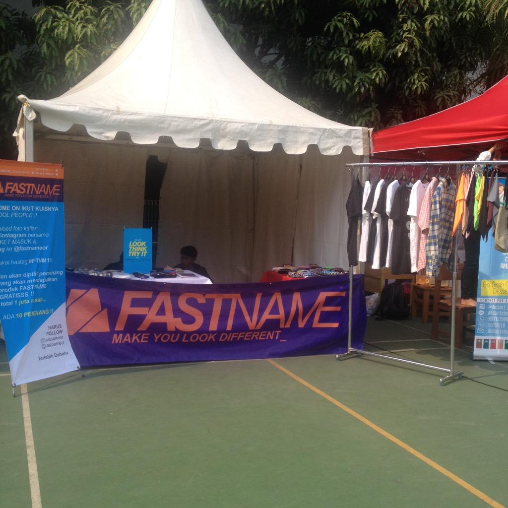 STARFEST15's tweet photo. Ini dia beberapa stand yang ada di STARFET2015!!🎉 ayo dateng dan mampir ke stand nya yaa http://t.co/lv6i34sxlu