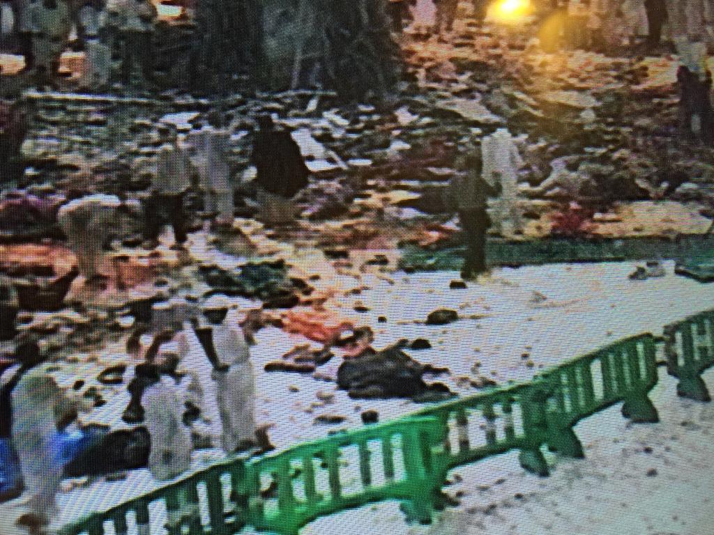 BKerabat's tweet photo. Mari sejenak kita luangkan waktu buat berdoa para korban tragedi masjidil harom.. http://t.co/oUSZQ7Atum