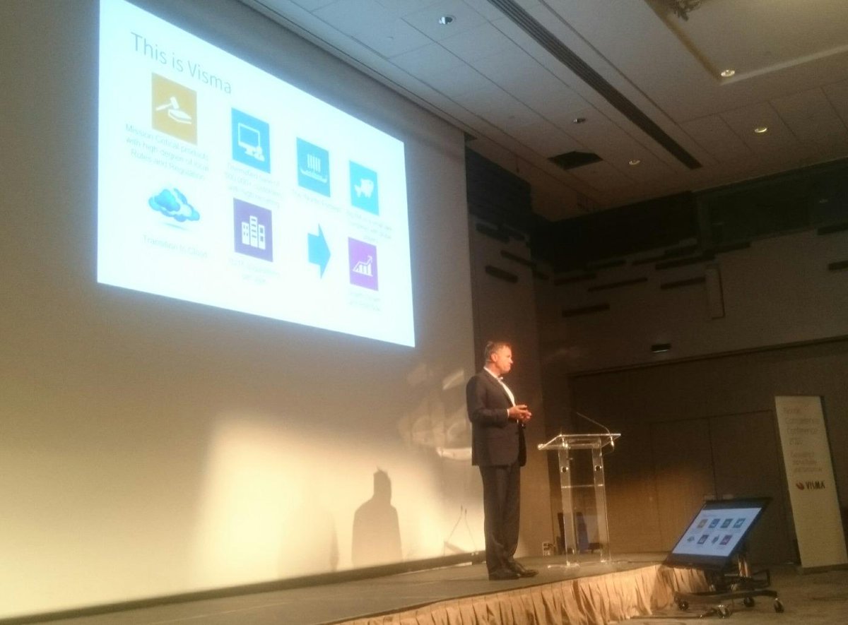 andersems's tweet image. This is Visma - Øystein Moan #vismainparis #27