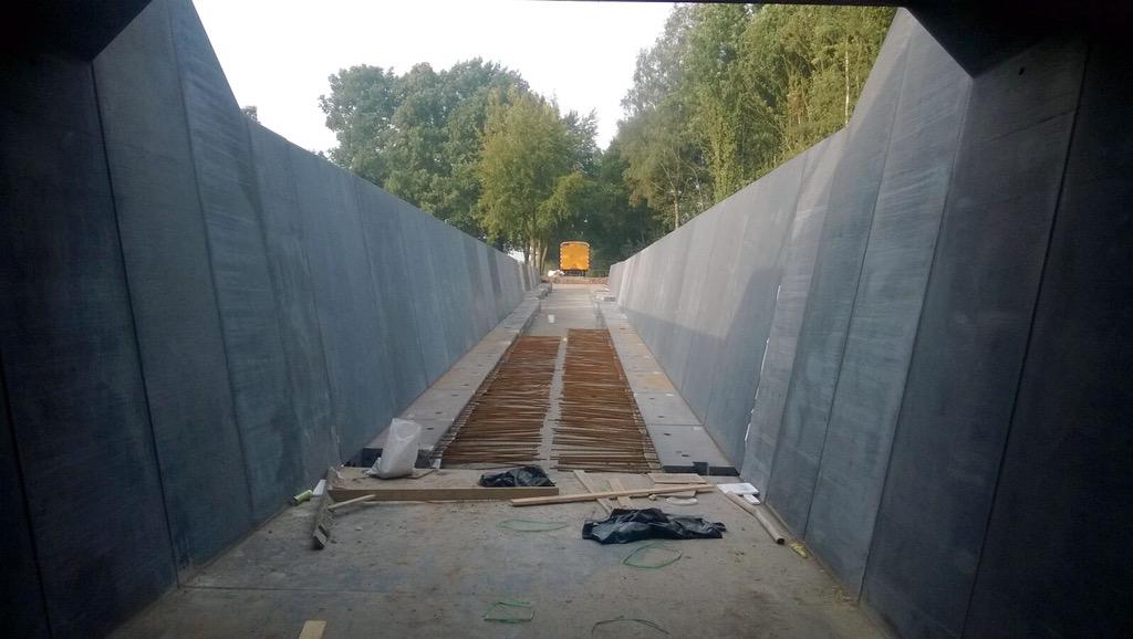 projectN381's tweet photo. Afwerking huifkartunnel Oude Willem Appelscha. http://t.co/rj2hpcCt2P