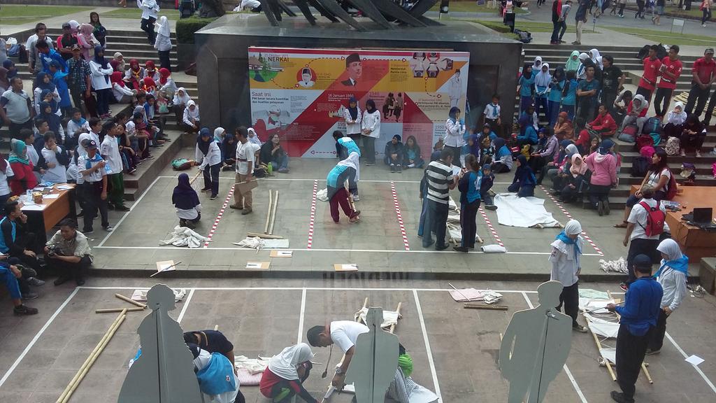 palangmerah's tweet photo. Pagi sahabat PMI Lomba tandu dan PP #70tahunPMI dimulai nih. Beri semangat yuk! http://t.co/KSjUyy8SGn