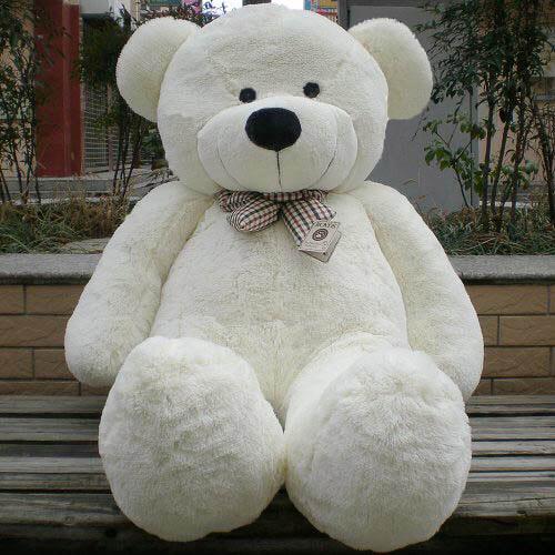 [tapps <a href="/lulu_Geass0/">Lulu Vi Britannia</a> on the shoulder and hides behind this]