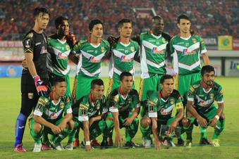 Babak 8 Besar Piala Presiden, Mitra Kukar Jumpa PSM Makassar m.kaltimpost.co.id/berita/detail/… #BolaKukar