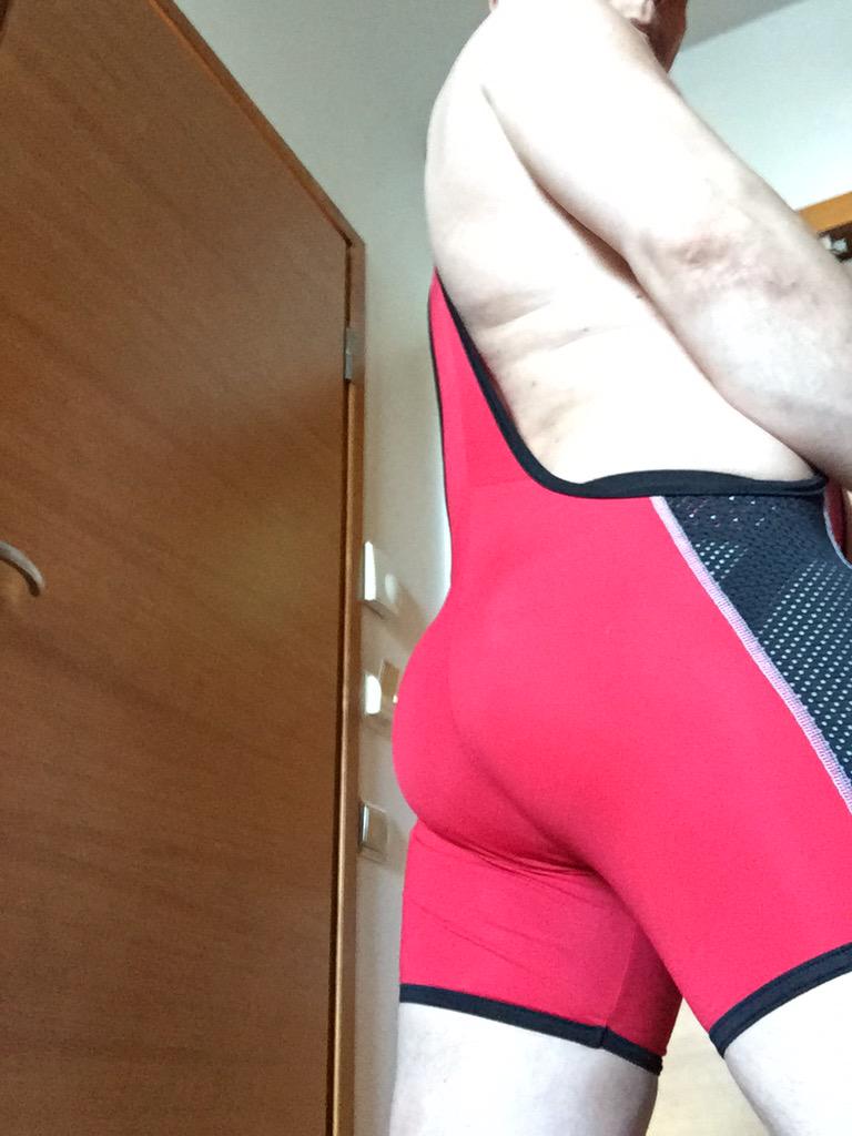 Nico_Guy_Finlan's tweet photo. #rawsex #bbfinland #rentboy #Escort #butt #rawbutt #Versatile #spermbank http://t.co/69cQIZPCag