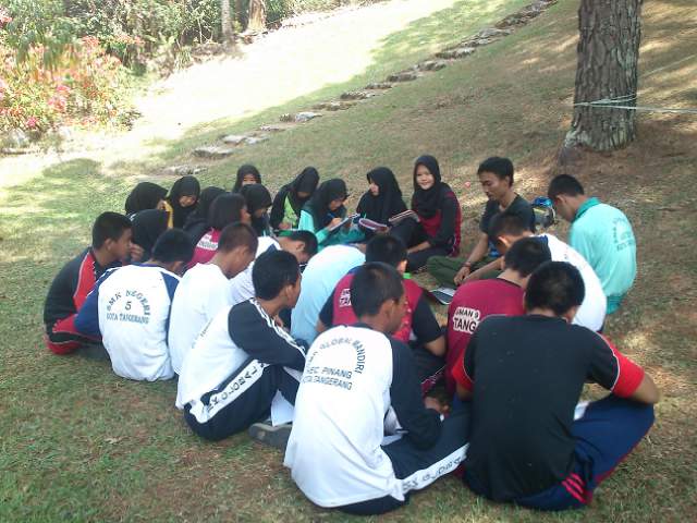 PaskibraPinang's tweet photo. Agenda Pagi ini menyatu dengan alam, #PesiarPASPIN http://t.co/NyShdUZdfl