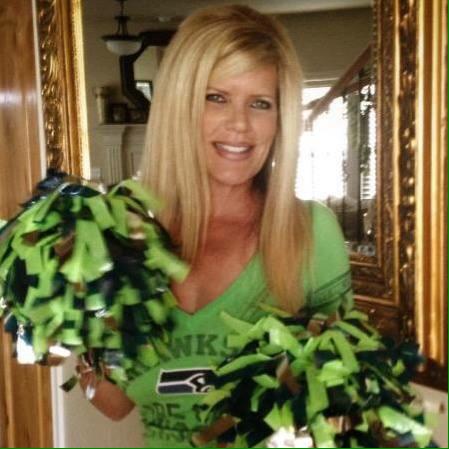 tamaralorr5's tweet photo. #NFLFanRecord http://t.co/69X4opB2UP