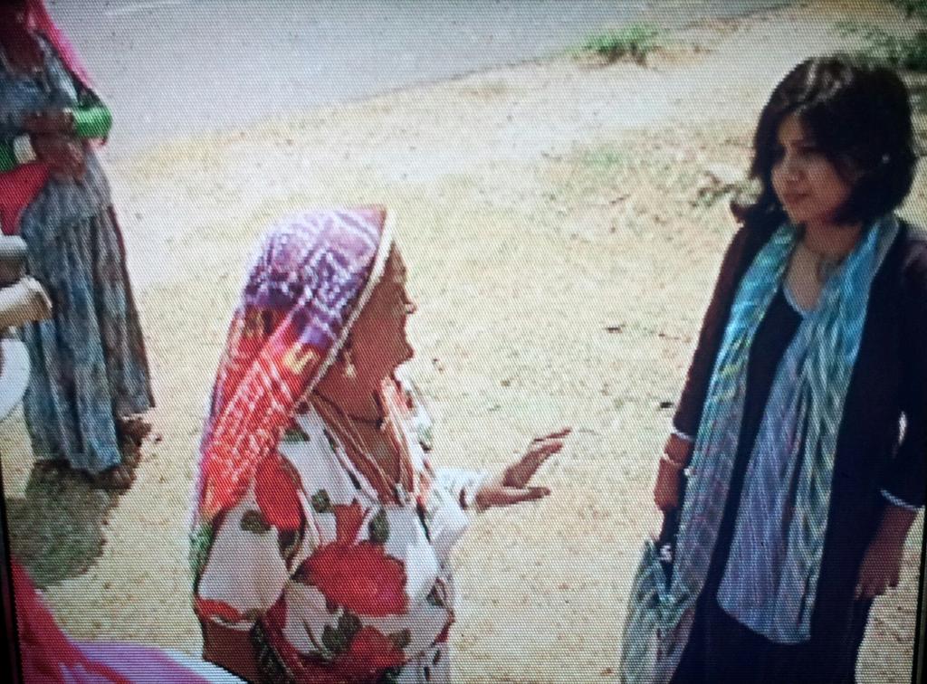 swativashishtha's tweet image. #Rajasthan farmers stare at a grim harvest of #Kharif crop with as much as 65 % #MonsoonDeficit in the west @ibnlive