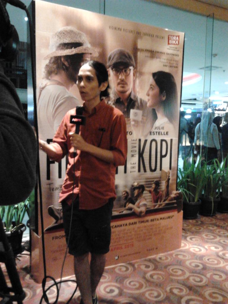 KyGChances's tweet photo. @ENews_NET #ENewsRealLivewith @RioDewanto2808 Filosofi Kopi @anggasasongko @Julstelle http://t.co/fwsn1tEFLt
