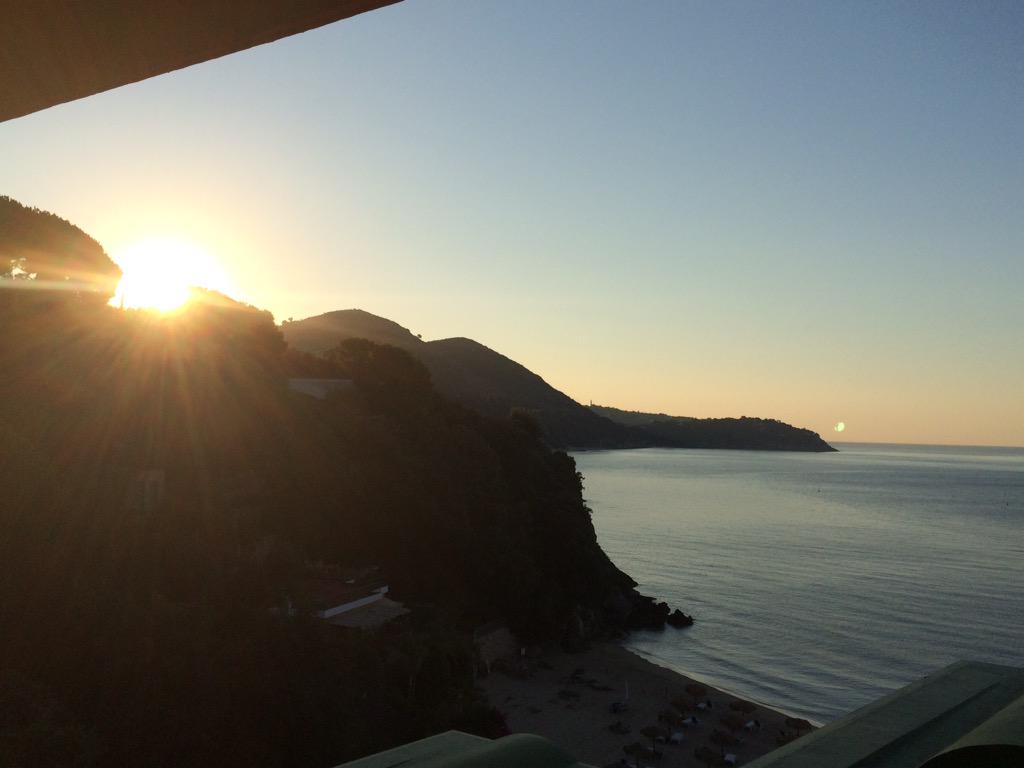 TalentoDinamico's tweet photo. Quasi pronti per la seconda giornata di #risultatodoc #talentodinamico15 http://t.co/ms3azuWk9A