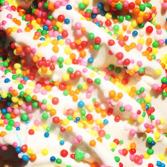 RubyIceCreamVan's tweet photo. Ruby will be serving her #retrosweetness at @ParkFoodTrucks tomorrow from 2pm-6pm. #rubyicecreamvan http://t.co/YDKrrMTVWY