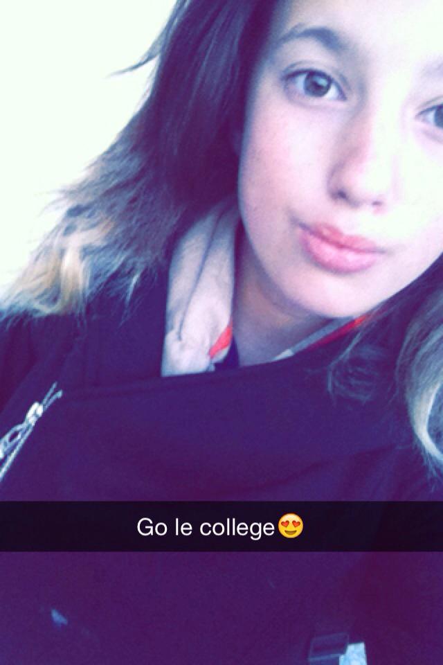 sarahcaparros's tweet photo. Hey💖🔐😂 http://t.co/Imo4iyNzgP