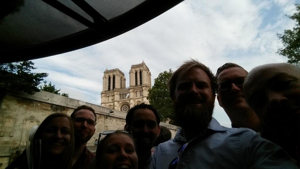 laskis's tweet photo. #vismainparis #35 #notredame http://t.co/GN5p0SnuL1
