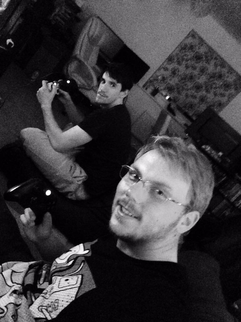 ljvids's tweet image. #CWU ... Last night Luke and James worked effortlessly shooting more Cogs War. #cogswar  #machinama #ljstudios