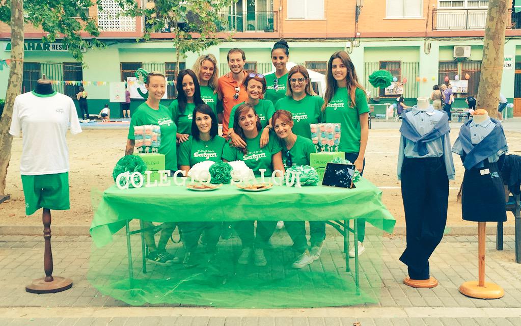 ColegioSalgui's tweet photo. ¡¡Estamos de feria!! ¡¡Ven a visitarnos al Stand del Colegio Salgui!! http://t.co/5tHFUGsF6M