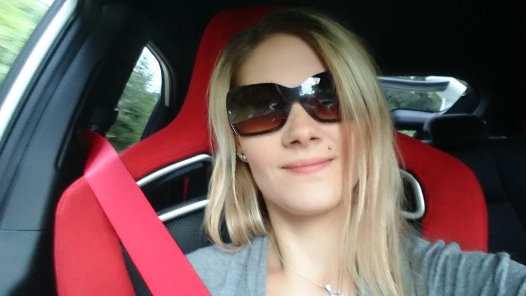 Walter83Kerstin's tweet photo. 💖 love that beast 💖@honda #TypeR #HONDA http://t.co/LxnvhdOSnL