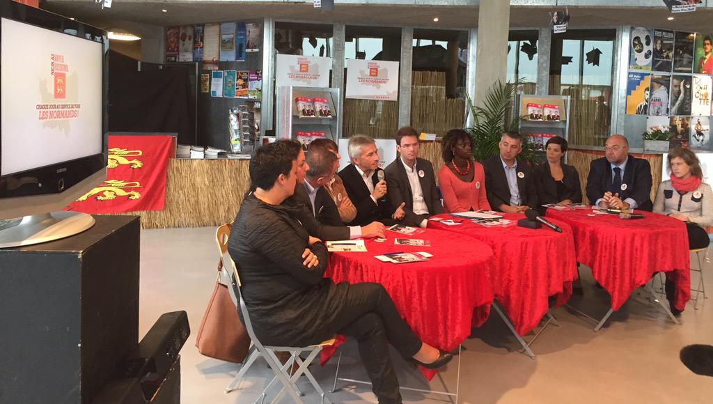 MattBrasseLH's tweet photo. Le bilan solide de @NicolasMayerNMR &amp; @LbeauvaisBN au service de tous @Les_Normands présenté dans toute la #Normandie http://t.co/g8jJ1Kwa0D