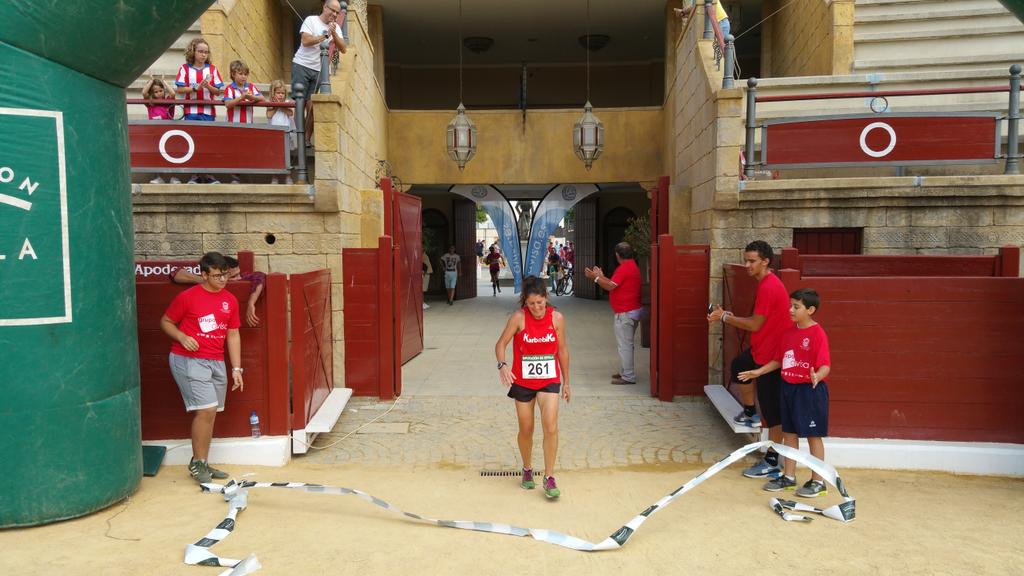 Primera clasificada de la I Carrera de la Mujer <a href="/HSacramental/">Hdad Sacramental Espartinas</a> Inma Álvarez