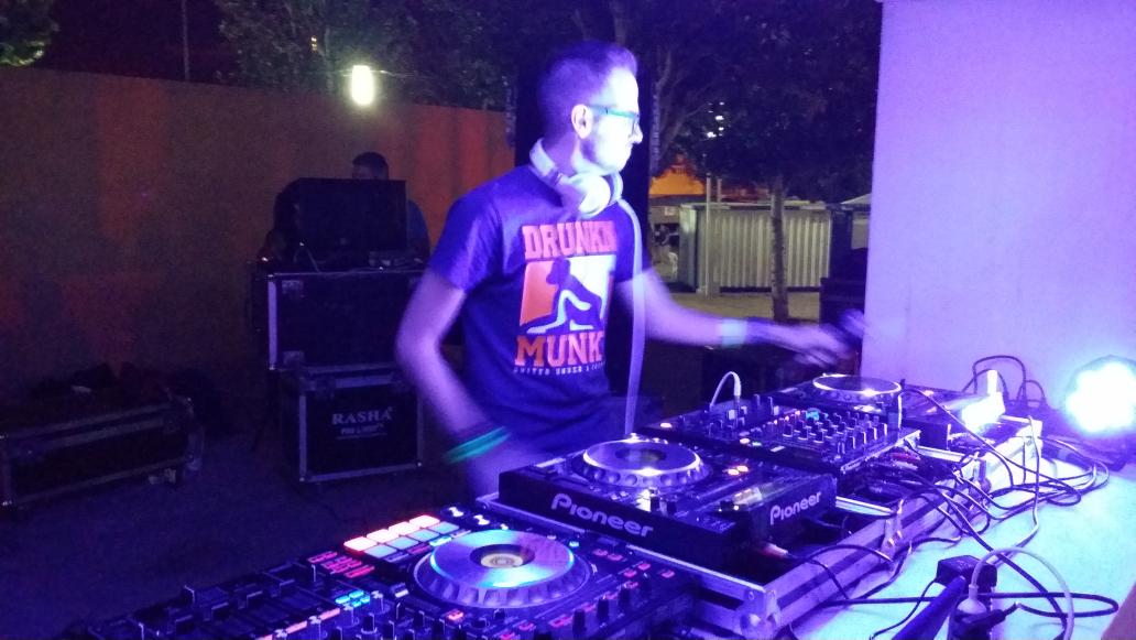 Adrian González,  sexto finalista de Sona la Dipu DJ's 2015.
@ladipuenlared <a href="/dipvalencia/">Diputació de València</a> @gva_jove @gva_info